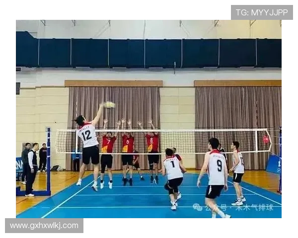 上海排球队耐力提升之道与训练策略深度分析 上海排球队耐力提升之道与训练策略深度分析